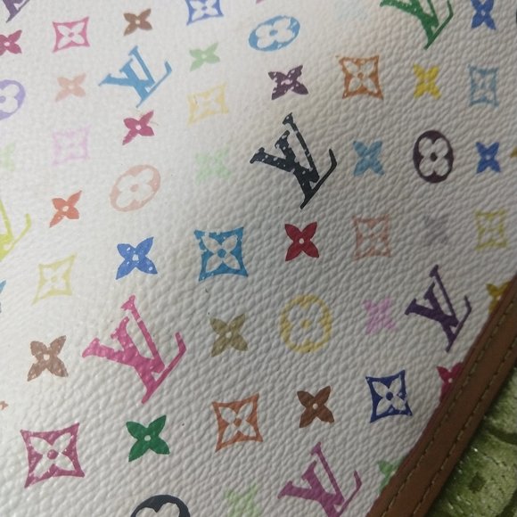 Louis Vuitton Multicolor International Wallet - Picture 15 of 16